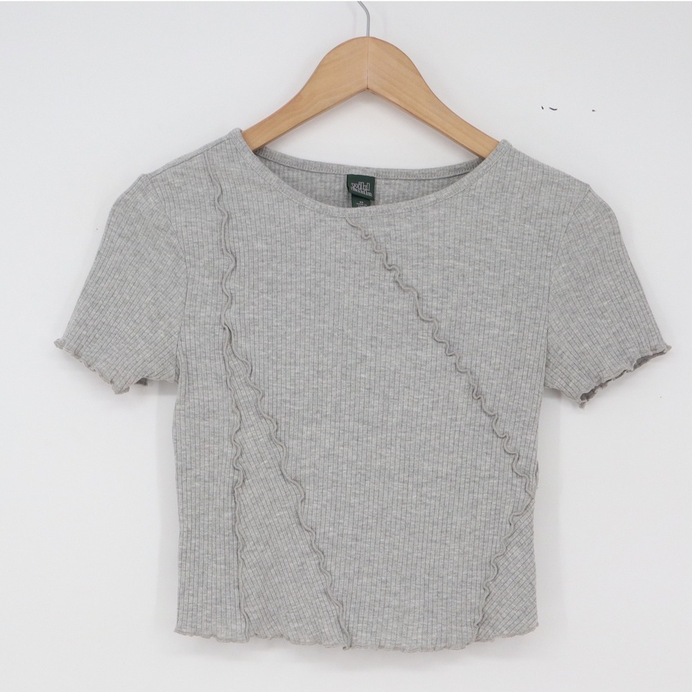 Wild Fable T-Shirt Womens XS Gray Ribbed Lettuce Edge Exposed Seam Excellent